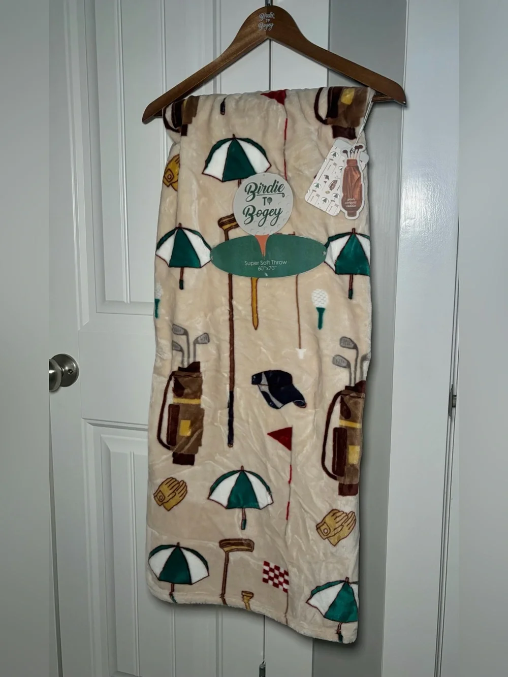 Golf Print Throw Super Soft - Cream & Green